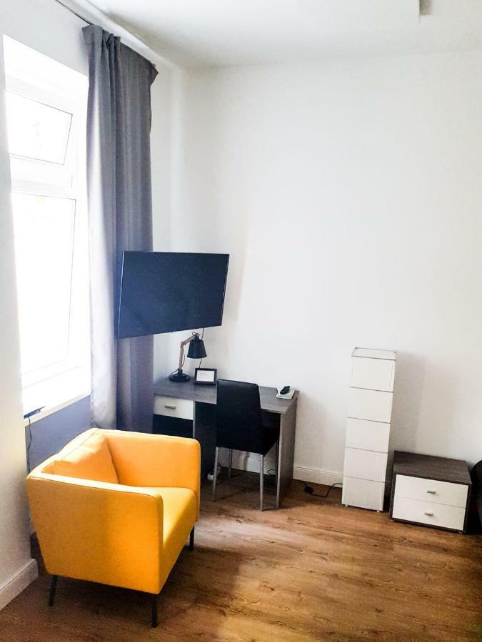 Sonniges Studio Heinzelmanngasse Apartamento Viena Exterior foto