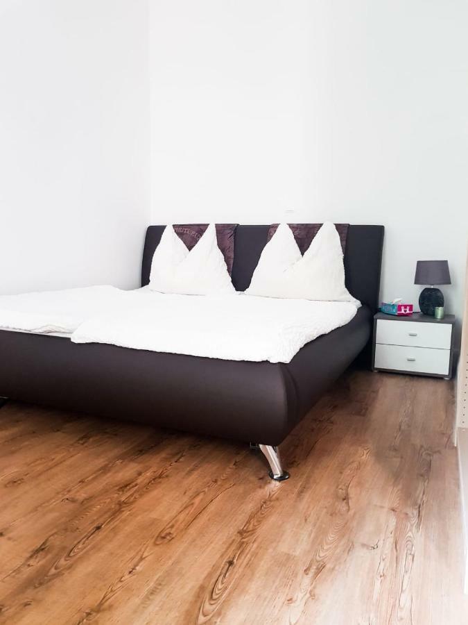 Sonniges Studio Heinzelmanngasse Apartamento Viena Exterior foto